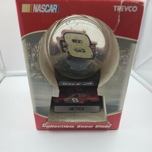 DALE EARNHARDT JR. #8 NASCAR 2005 SNOW GLOBE CAR Collectible, New In Box